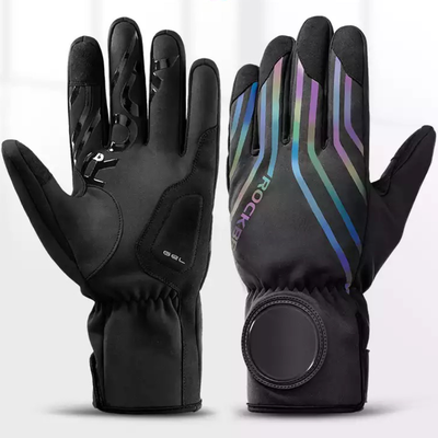 Thermal Gloves With Smartwatch Window